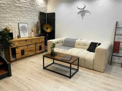 Exclusive Parisian House: Historic Taxi Exchange Retreat