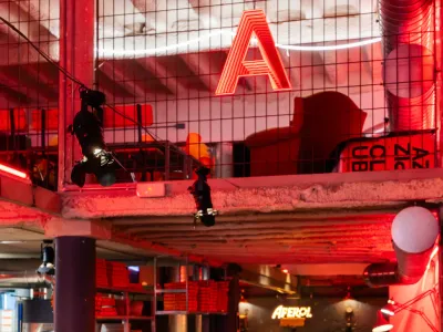 Urban Neapolitan-Inspired Venue for Corporate Events in Barcelona