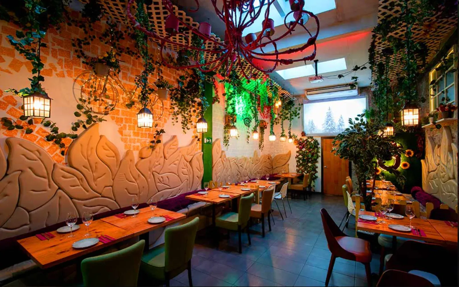 Urban Oasis: A Nature-Inspired Venue for Corporate Events in Barcelona