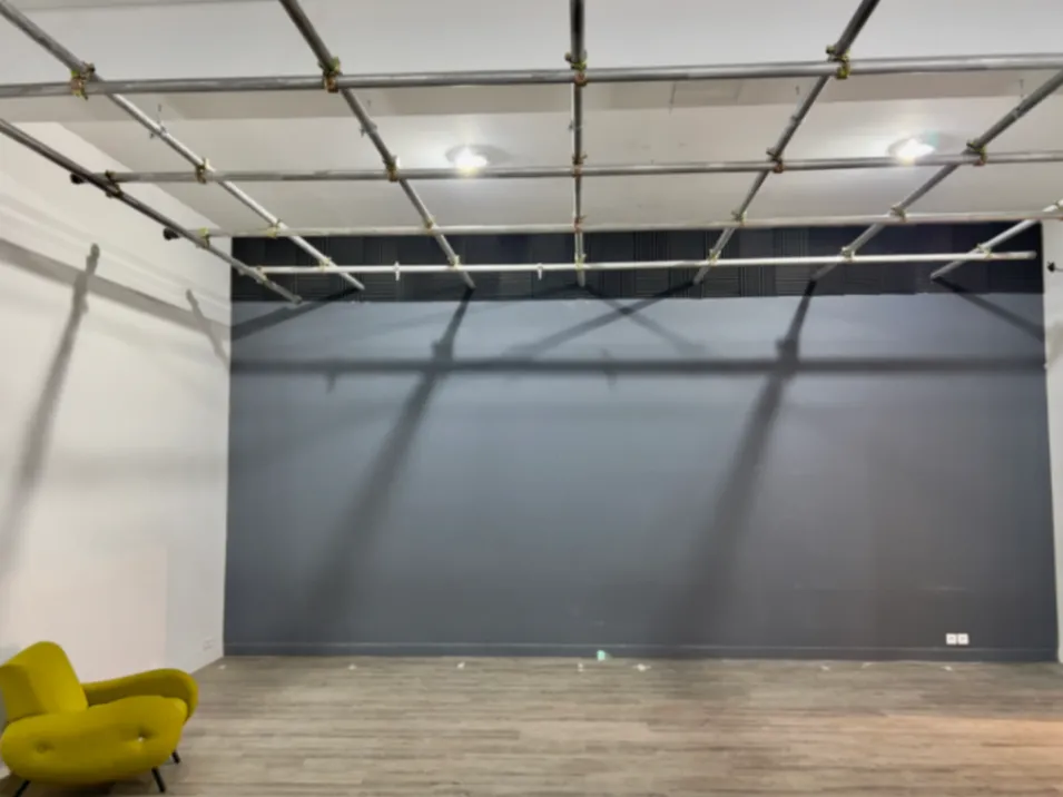 Modular 450 m² Studio & Event Space in Paris | Creative Production Hub