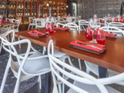 Un Sanctuaire Méditerranéen au-dessus des Nuages de Barcelone