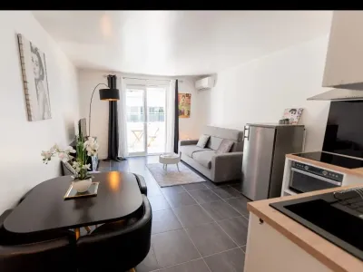 Modern 1-Room Apartment Near Palais des Festivals | Cannes