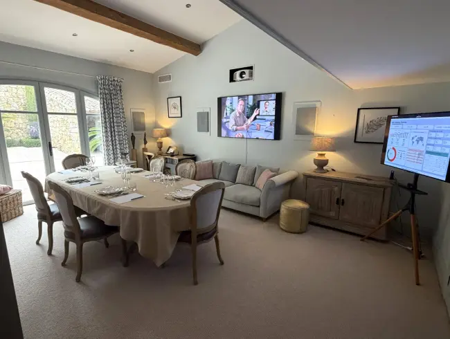 Modern Multimedia Room for Professional Events in Mouans-Sartoux