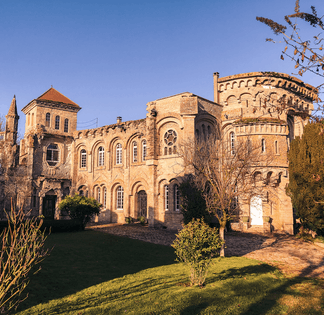 Fairytale Castle Near Paris | Unique Venue for Events