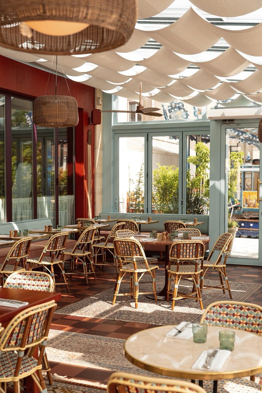Elegant Event Venue for Private & Corporate Gatherings Near Paris