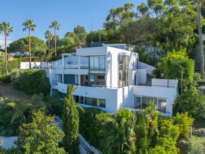 Beautiful Villa in Super Cannes with Incredible Views