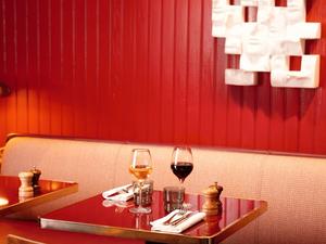 Elegant Brasserie & Event Space in Antony | Contemporary Venue for Gatherings