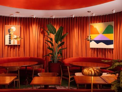 Elegant Brasserie & Event Space in Antony | Contemporary Venue for Gatherings