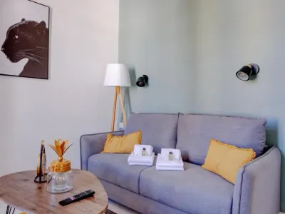 Modern Studio in Cannes' République District | Steps to Shops & Beaches