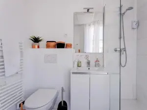 Modern Studio in Cannes' République District | Steps to Shops & Beaches