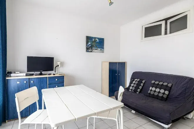 Le Bristol Apartment with Balcony in Cannes City Centre