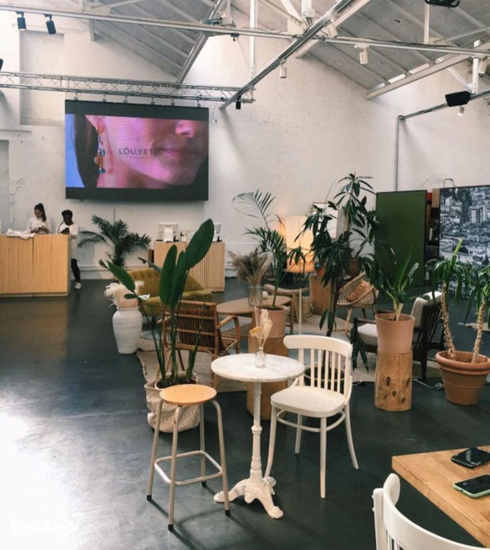 Lieu Industriel Moderne pour Événements d'Entreprise à Lyon