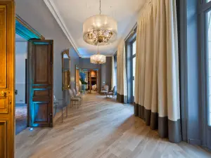 Exclusive Parisian Residence for Corporate Events & Seminars