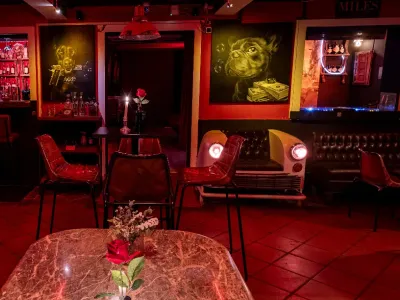 Lounge à Cocktails Unique à Barcelone pour Événements d'Entreprise Mémorables