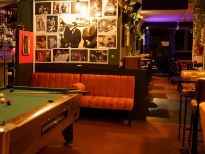 Lounge à Cocktails Unique à Barcelone pour Événements d'Entreprise Mémorables