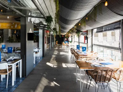 Dégustation de Paella et Fruits de Mer Authentiques avec Vue Imprenable sur la Marina à Barcelone