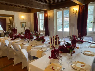 12th-Century Château Estate in Haut-Jura: Historic Venue for Events