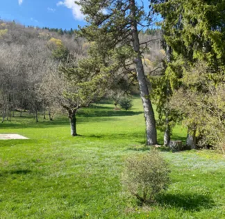 12th-Century Château Estate: Historic Venue for Events in Haut-Jura