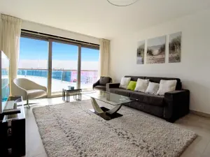 Appartement de Luxe avec Vue Panoramique sur la Mer à Cannes