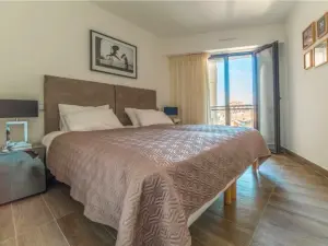 Appartement de Luxe avec Vue Panoramique sur la Mer à Cannes