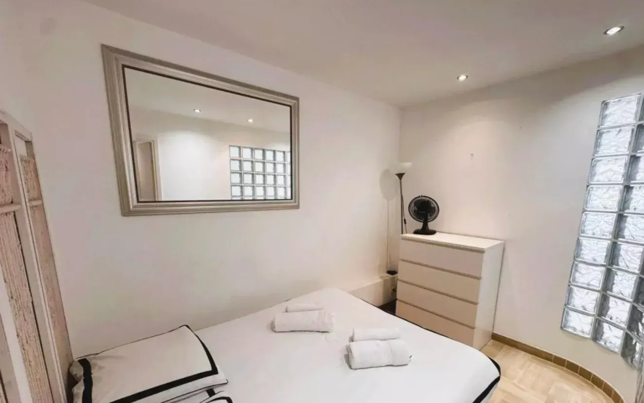 Appartement Moderne 1 Chambre à Cannes | 41 m² avec Vue sur la Ville