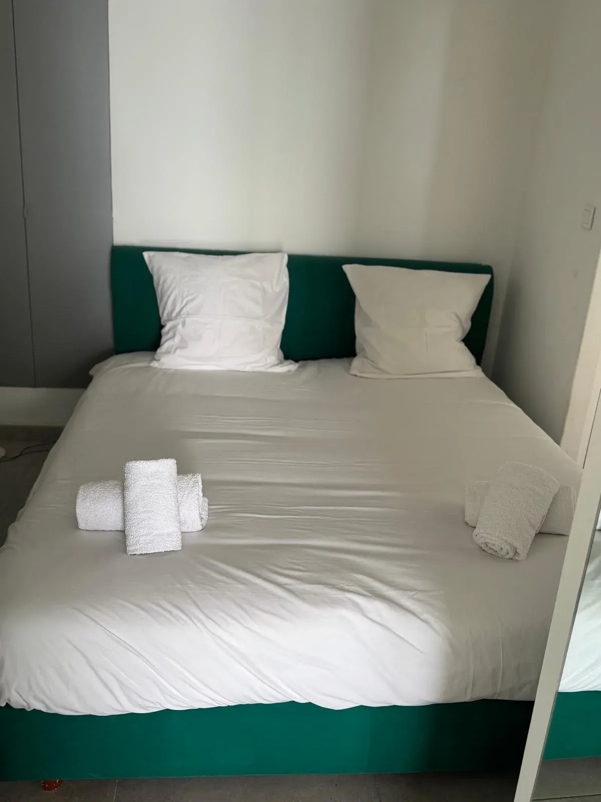 1-Bedroom Sea View Apartment on La Croisette | Cannes Congress Accommodation