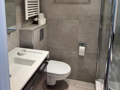 1-Bedroom Sea View Apartment on La Croisette | Cannes Congress Accommodation