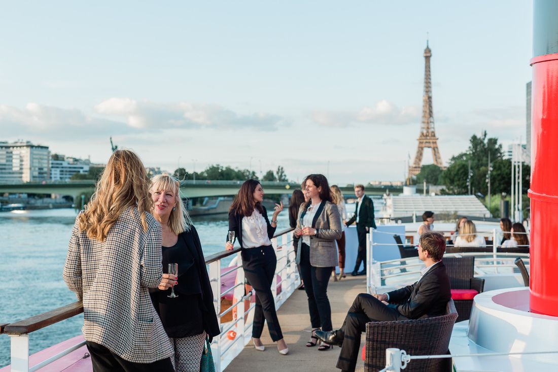 Plus Grand Bateau Événementiel sur la Seine | Lieu Unique Paris