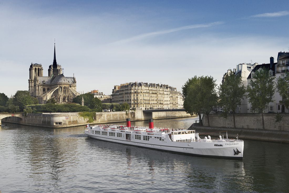 Plus Grand Bateau Événementiel sur la Seine | Lieu Unique Paris
