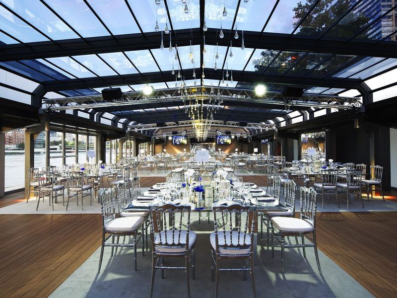 Lieu d'événement exceptionnel sur les bords de Seine à Paris