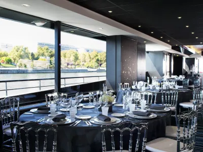 Elegant Futuristic Yacht in Paris with Panoramic City Views