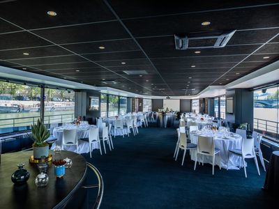 Elegant Futuristic Yacht in Paris with Panoramic City Views