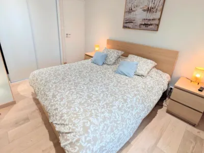 Appartement Moderne 2 Chambres avec Terrasse à Cannes