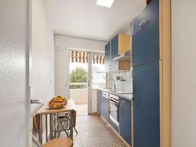 Appartement 2 Chambres au Cœur de Cannes avec Ascenseur