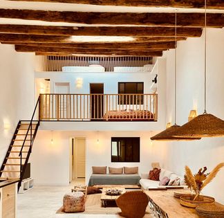 Loft Moderne de 140 m² pour Tournages & Séances Photo à Marseille