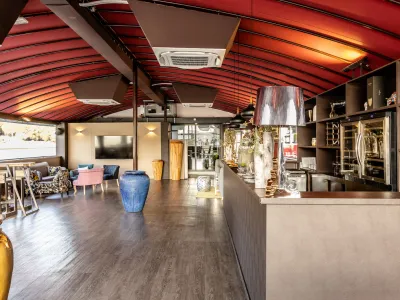 Unique Seine-Side Venue in Paris for Events & Meetings