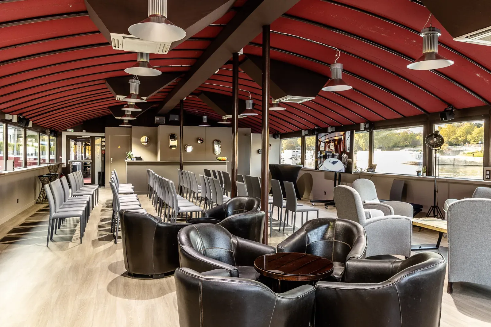Unique Seine-Side Venue in Paris for Events & Meetings