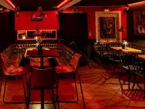 Lounge à Cocktails Unique à Barcelone pour Événements Professionnels