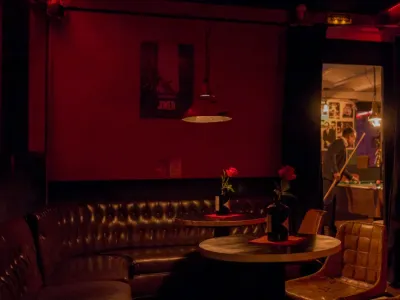 Lounge à Cocktails Unique à Barcelone pour Événements Professionnels