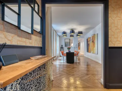 Elegant 270m² Loft with Glass Roof in Paris 8th