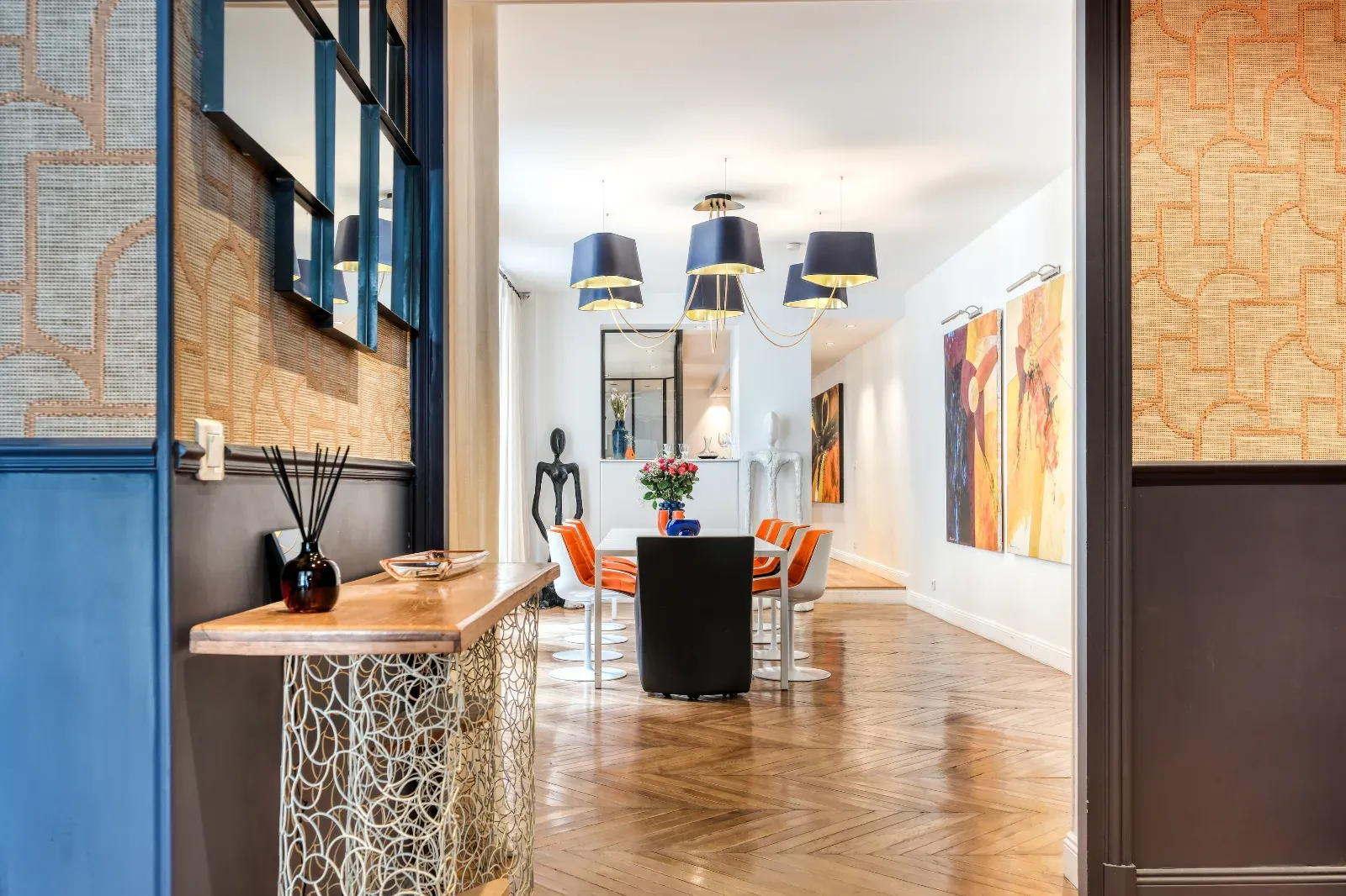 Loft Élégant de 270m² avec Verrière dans le 8ème à Paris