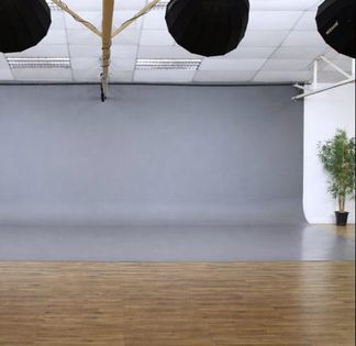 Industrial Studio with Cyclorama in Gràcia, Barcelona