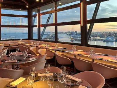 Espace Événementiel Polyvalent à Barcelone avec Vue sur la Mer