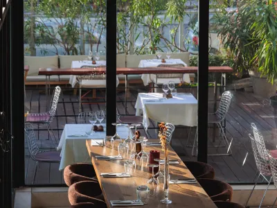 Modern Adaptable Event Space in Marseille | Private Parties & Corporate Events