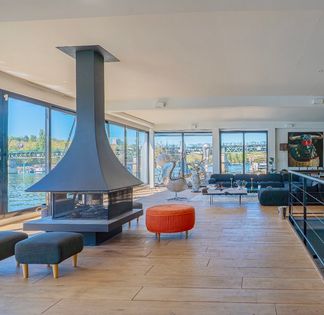 Loft Privé sur Seine : Lieu Moderne pour Événements à Paris