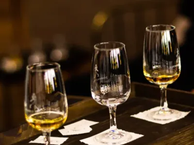 Elegant Parisian Venue for Professional Events & Immersive Experiences