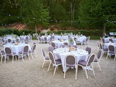 Salle de réunion intime à Ollières