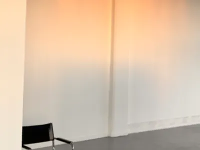 Studio de Photographie Paris : Lumière Naturelle & Équipement Pro