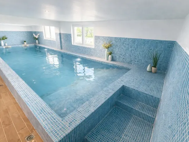 Spacious Family Home with Indoor Pool & Jacuzzi for Group Stays in Terminiers