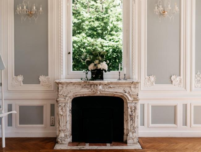 Elegant Light-Filled Venue Near Paris for Events